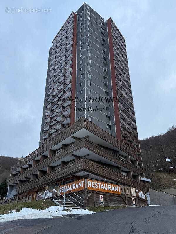 Appartement à BESSE-ET-SAINT-ANASTAISE