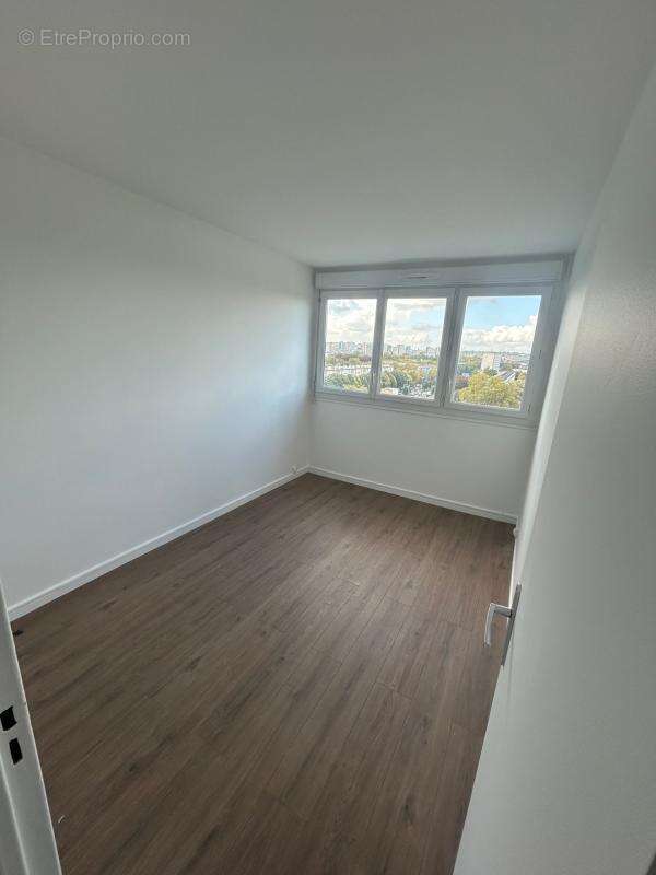 Appartement à SARCELLES