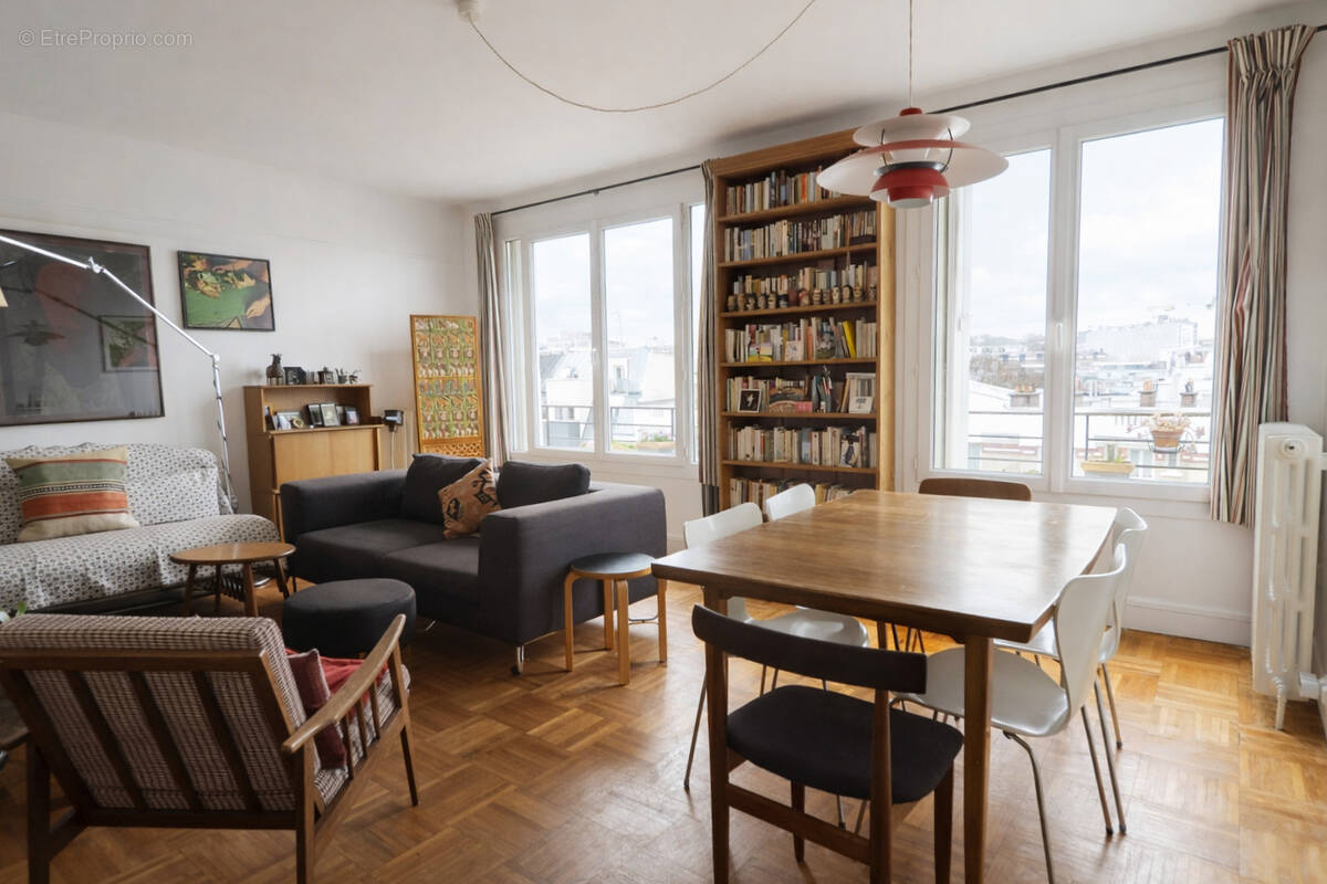 Appartement à PARIS-19E