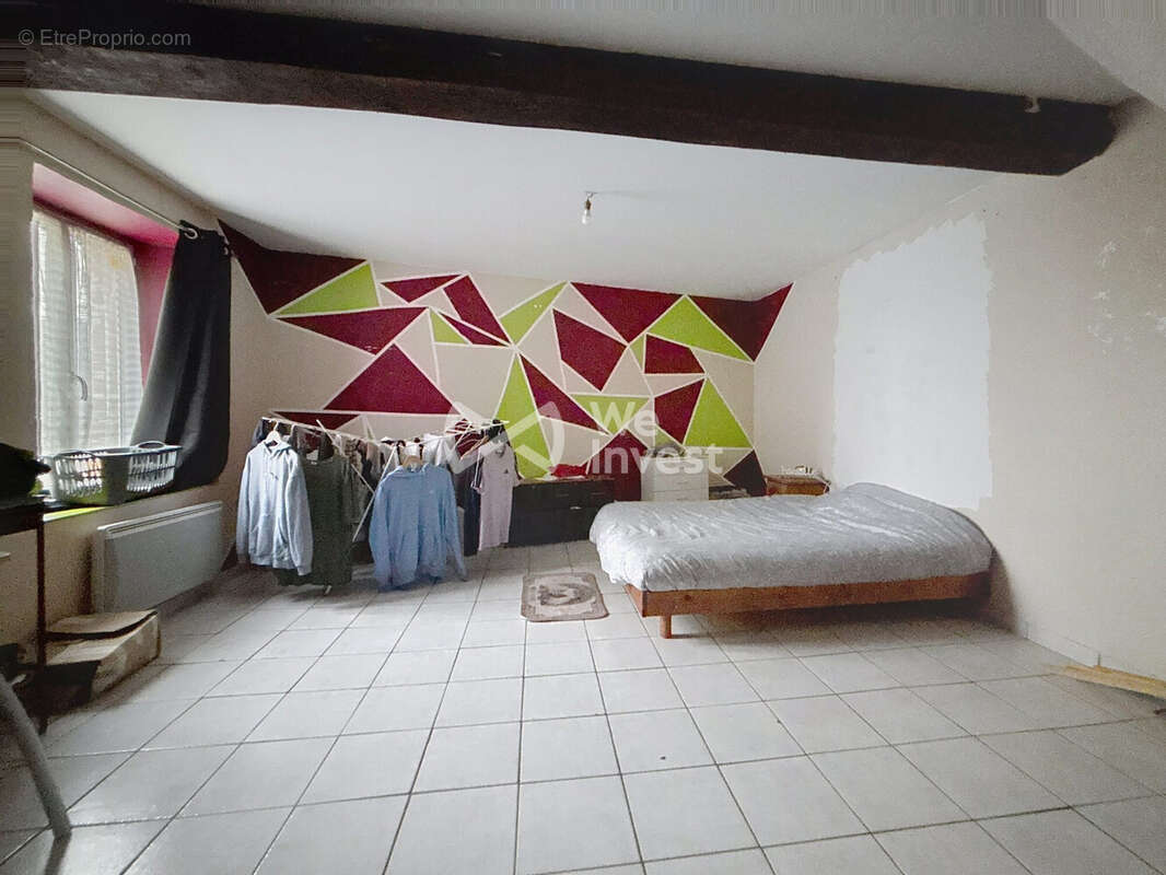 Maison à PUISIEUX-ET-CLANLIEU