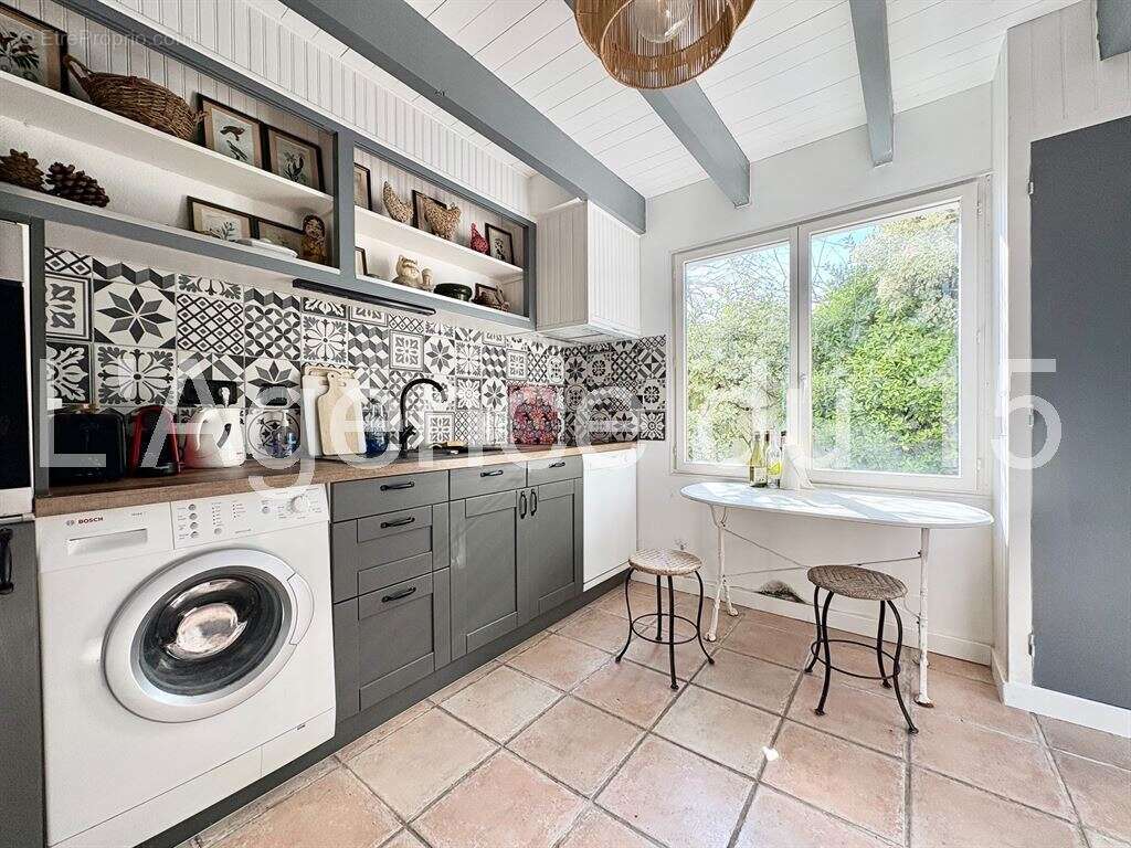 Maison à LES PORTES-EN-RE