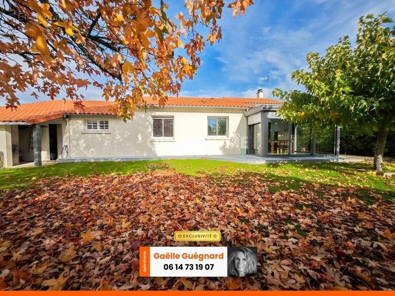 Maison à TREMENTINES