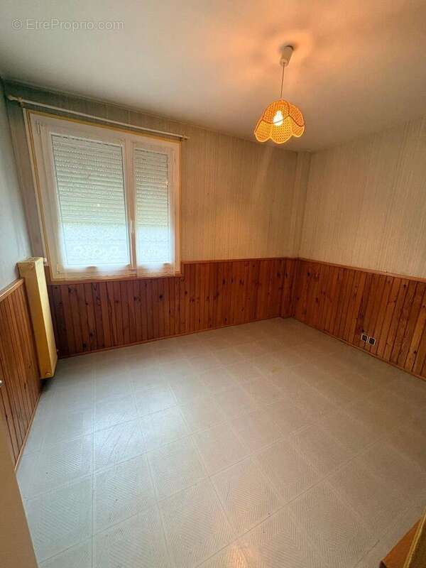 Appartement à GUILHERAND-GRANGES