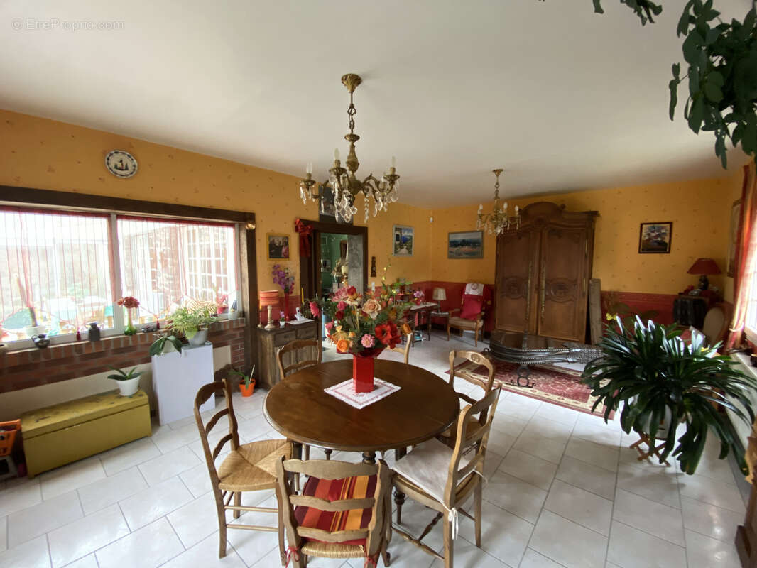 Maison à VALMONT