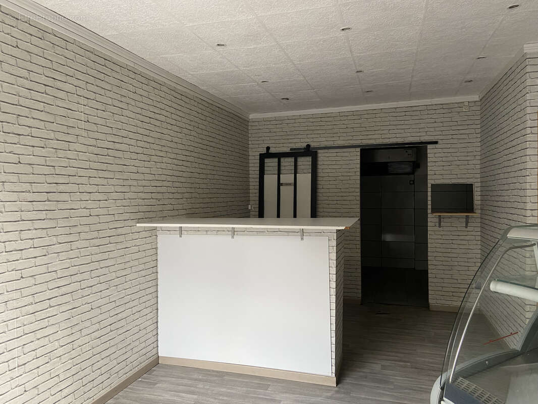 Autre à CLERMONT-FERRAND