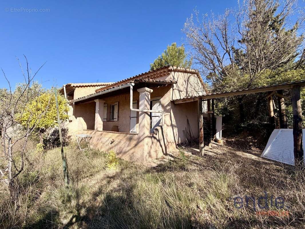 Maison à LORGUES