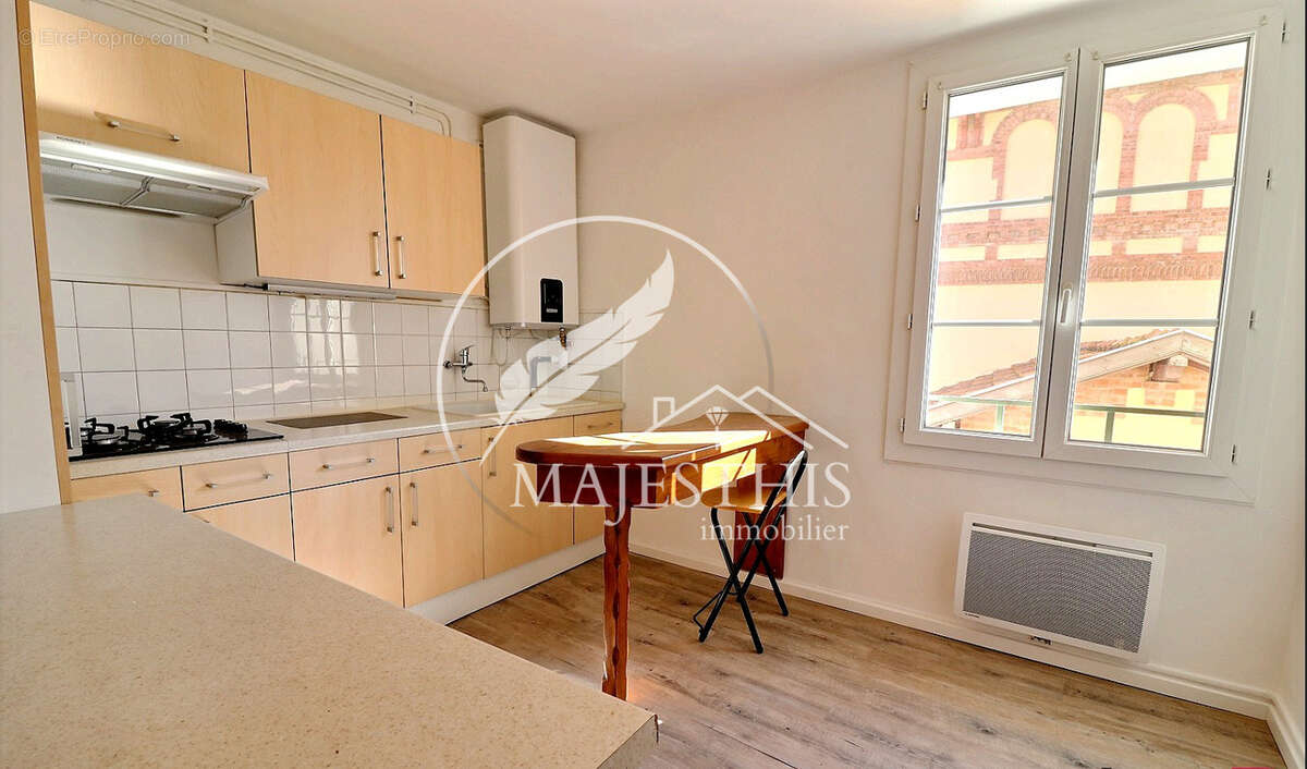 Appartement à HYERES