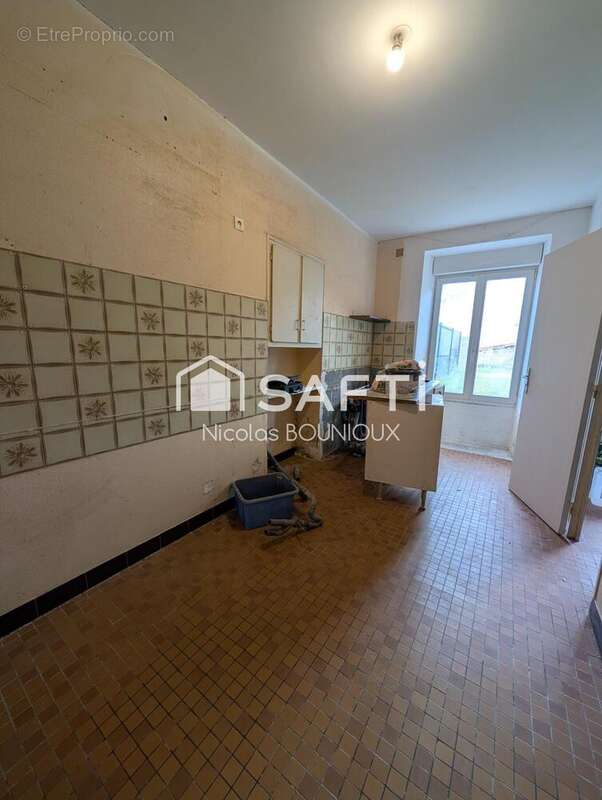 Photo 4 - Maison à VOUILLE