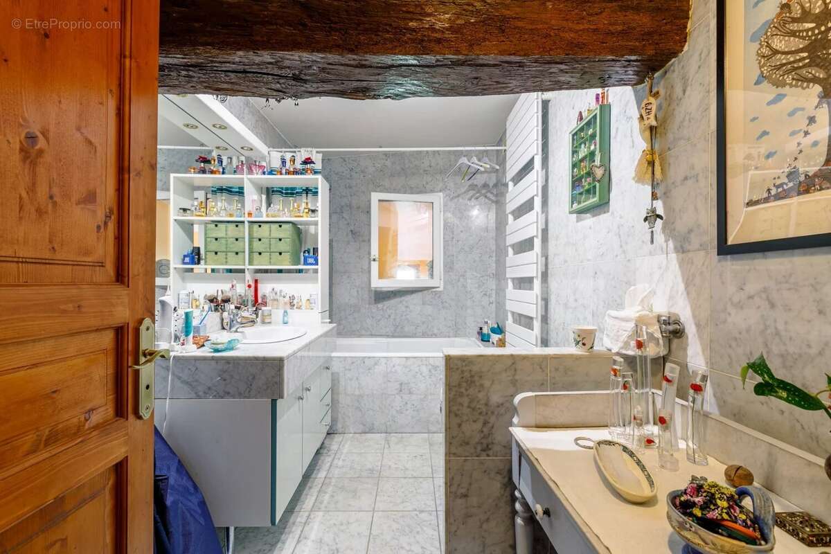 Maison à BOUAFLE