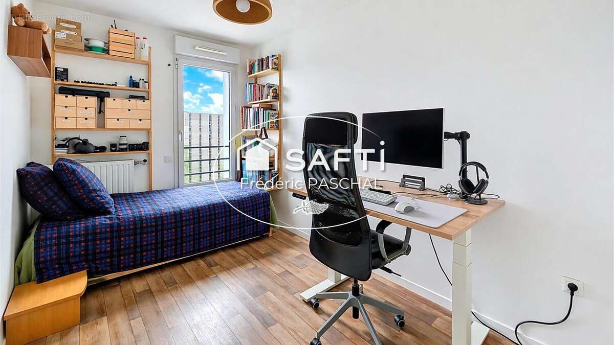 Photo 9 - Appartement à NANTERRE