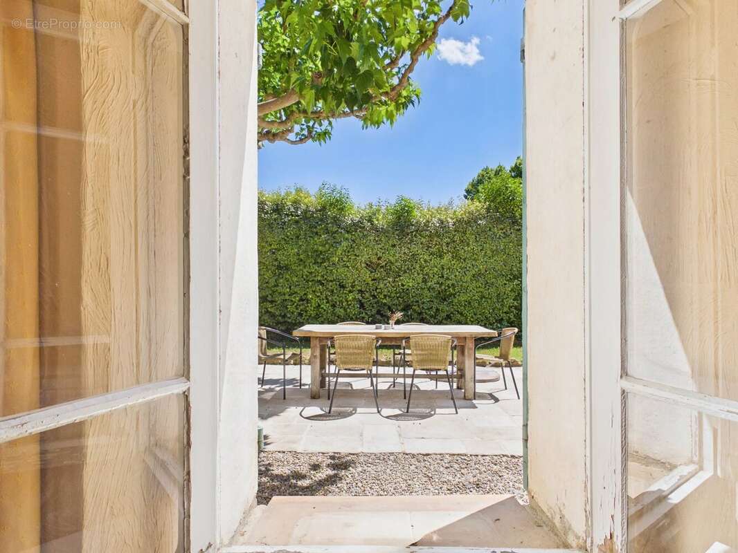 Maison à LORGUES