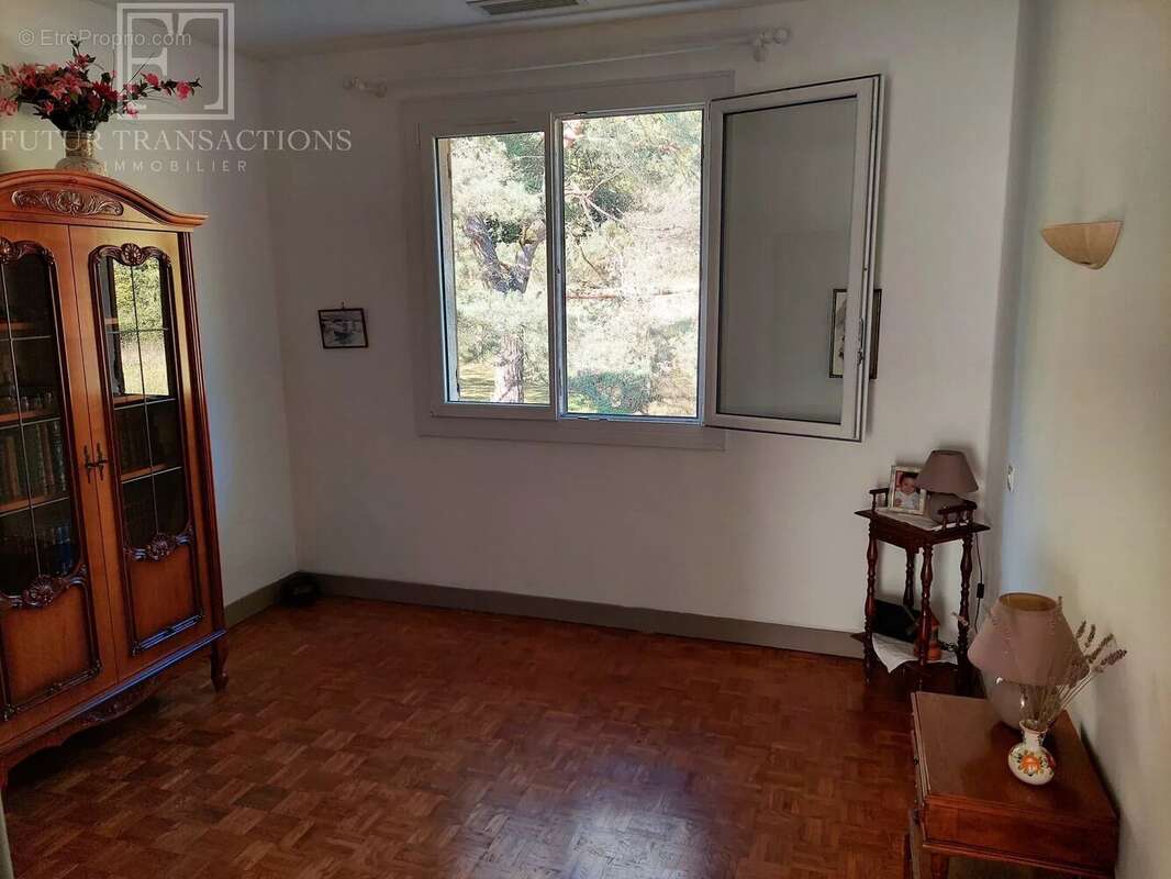 Maison à MILHAC-DE-NONTRON