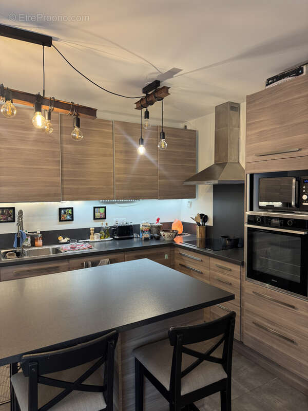 Appartement à MARSEILLE-9E
