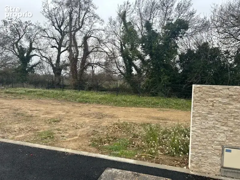 Terrain à BALARUC-LE-VIEUX