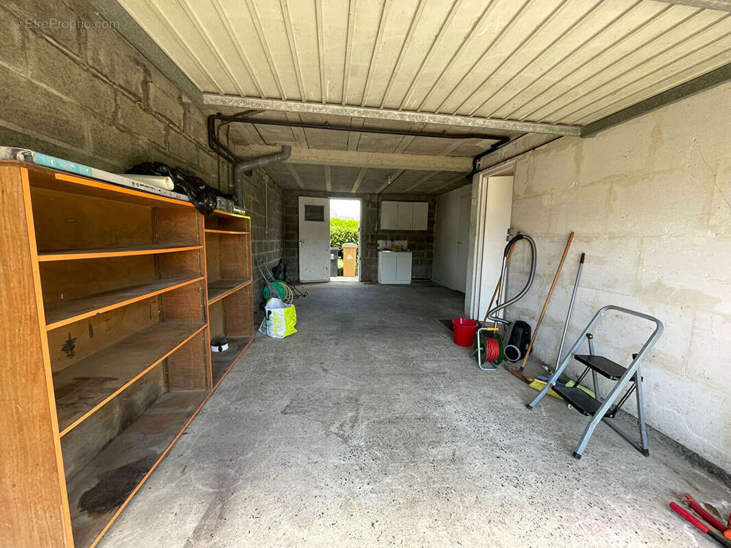 Maison familiale avec un espace idéal pour concilier vie privée et activité professionnelle - photo 18