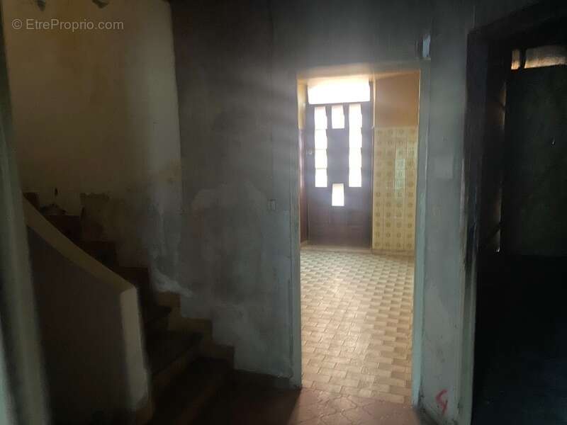 Maison à LEZIGNAN-CORBIERES