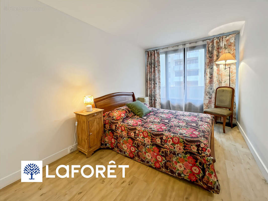 Appartement à ATHIS-MONS