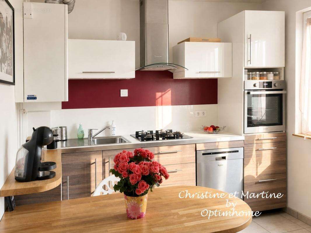 À vendre Clermont-Ferrand – T2 lumineux de 43 m² avec vue dégagée et cave - photo 6