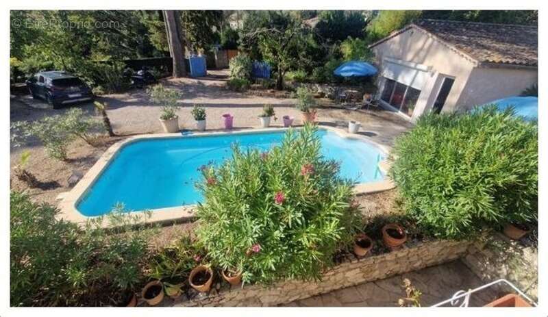 Maison à PEYMEINADE