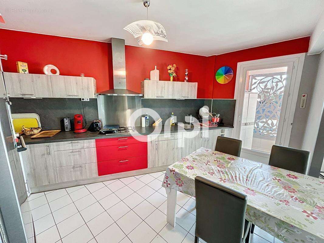 Appartement à BRIVE-LA-GAILLARDE