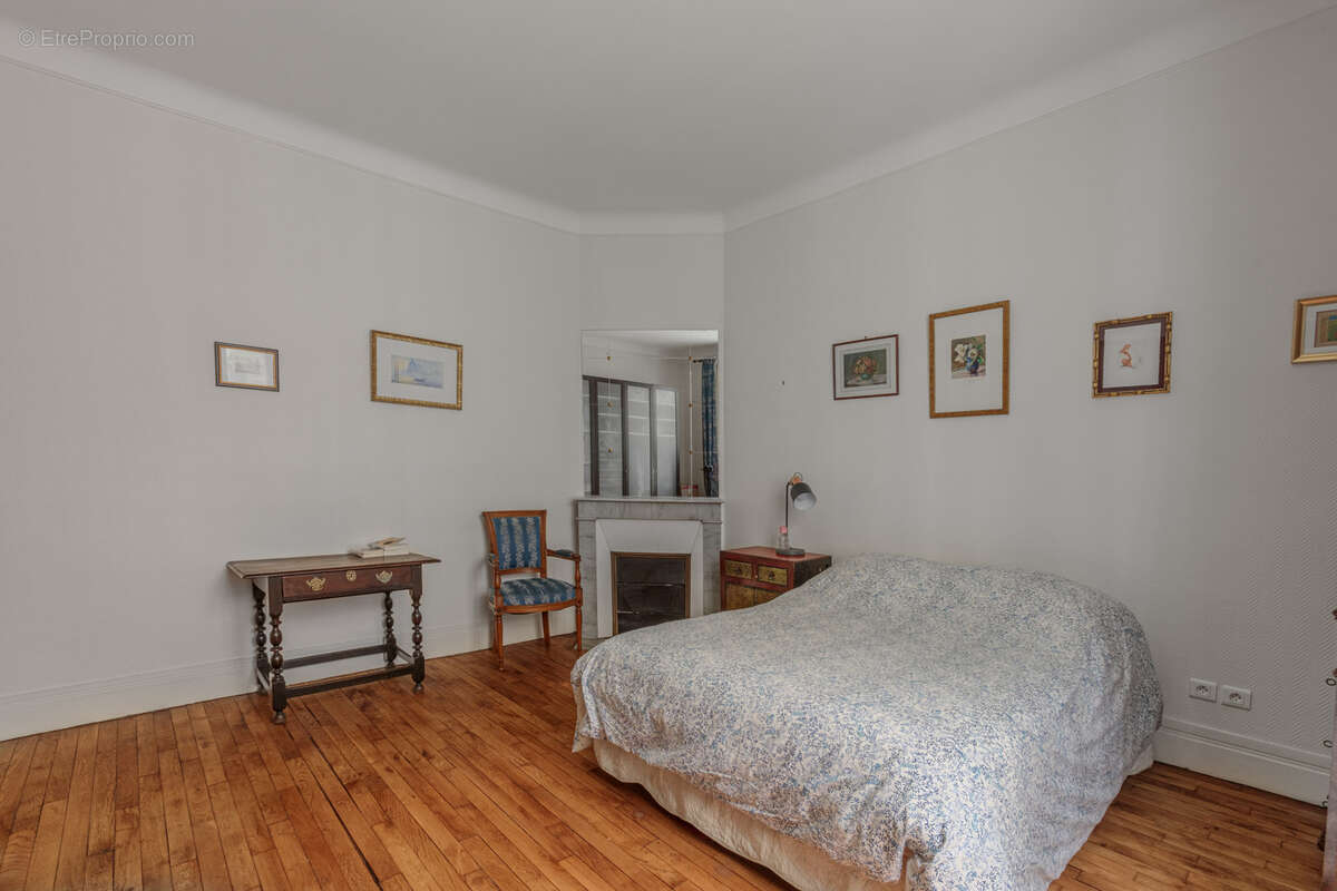 Magnifique appartement 3 pièces au cachet de l'ancien - 18ème arrondissement - photo 11
