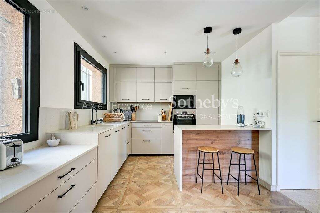 Maison à AIX-EN-PROVENCE