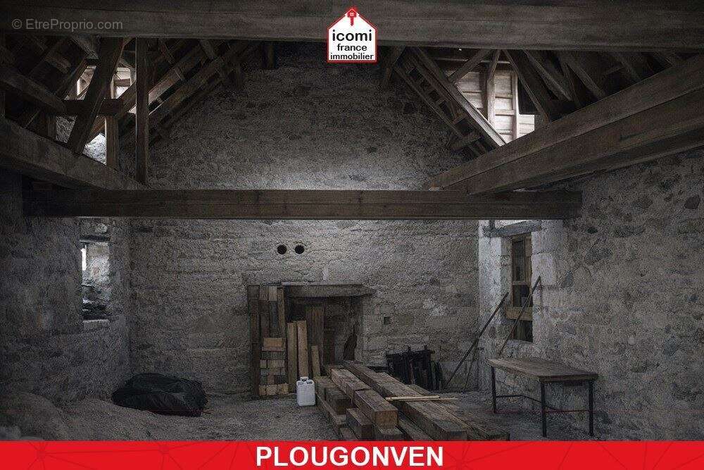 Maison à PLOUGONVEN