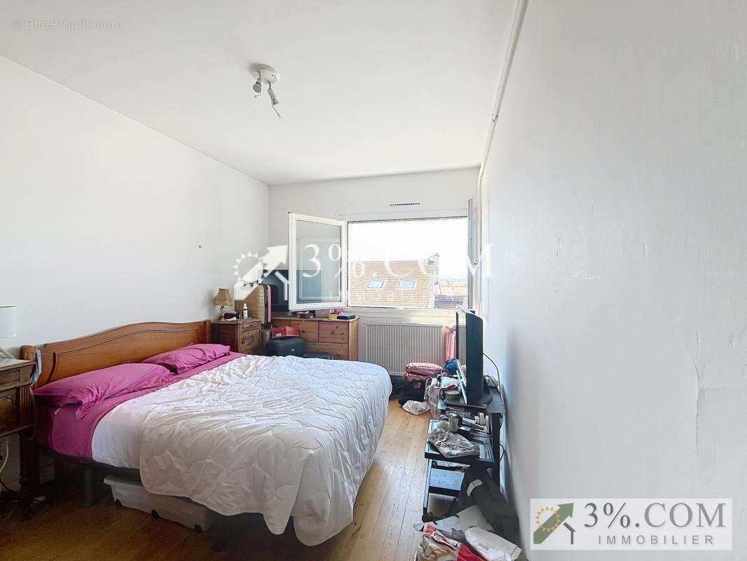 Appartement à ROMANS-SUR-ISERE