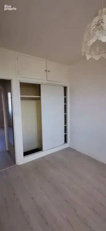 Appartement 4 pièces avec vue sur le parc, cave, cellier et garage automatisé. - photo 7