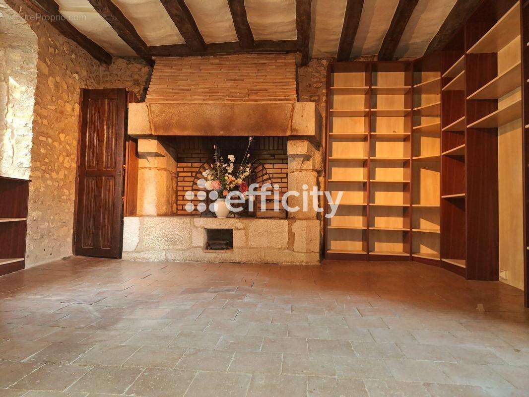 Maison à PARCE-SUR-SARTHE