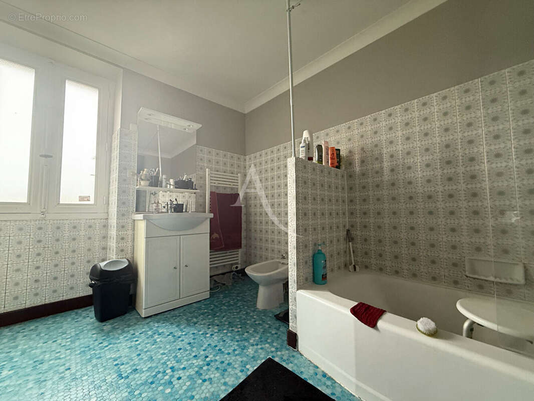 Maison à SIXT-SUR-AFF