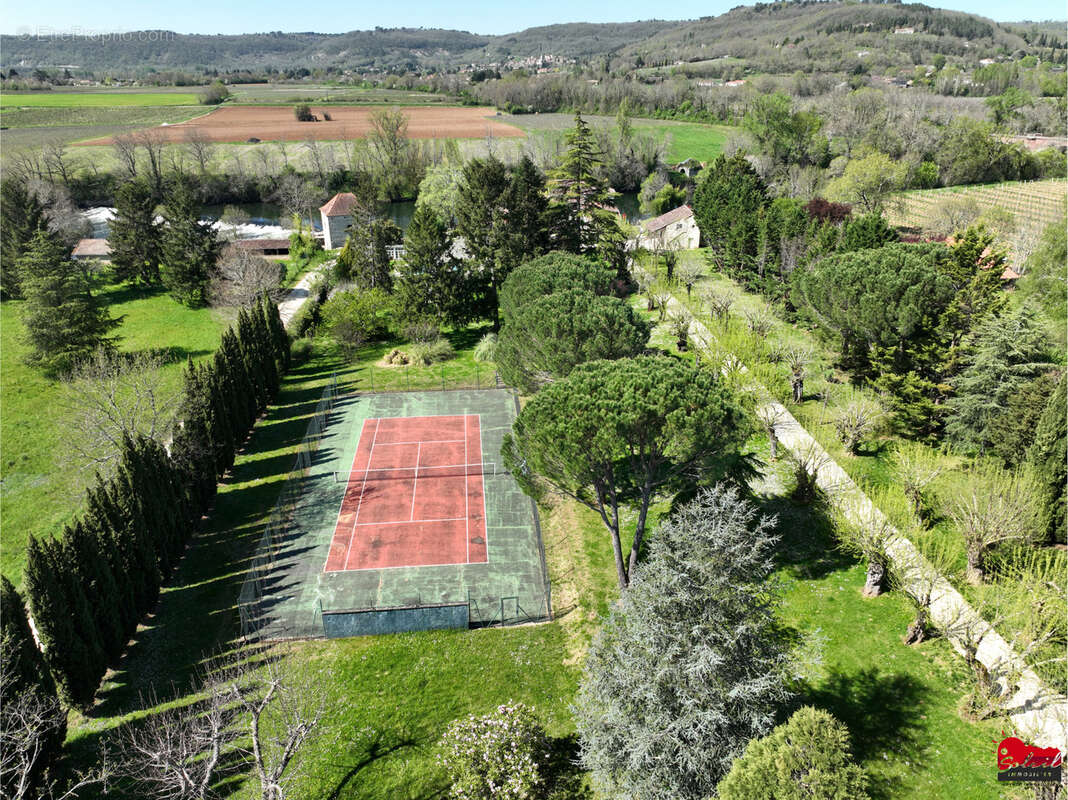 Maison à PUY-L'EVEQUE