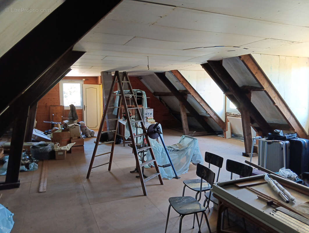 Maison sur sous sol de 99.6 m2 avec annexes - photo 21