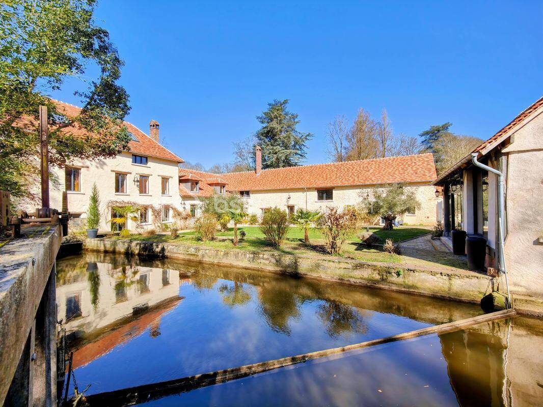 Maison à BERCHERES-SUR-VESGRE