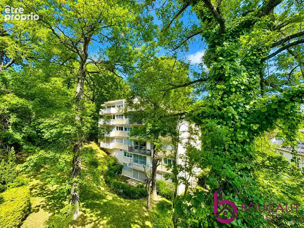 Appartement 4 pièces 79 m² à vendre à Le Plessis-Robinson (92350) - photo 3
