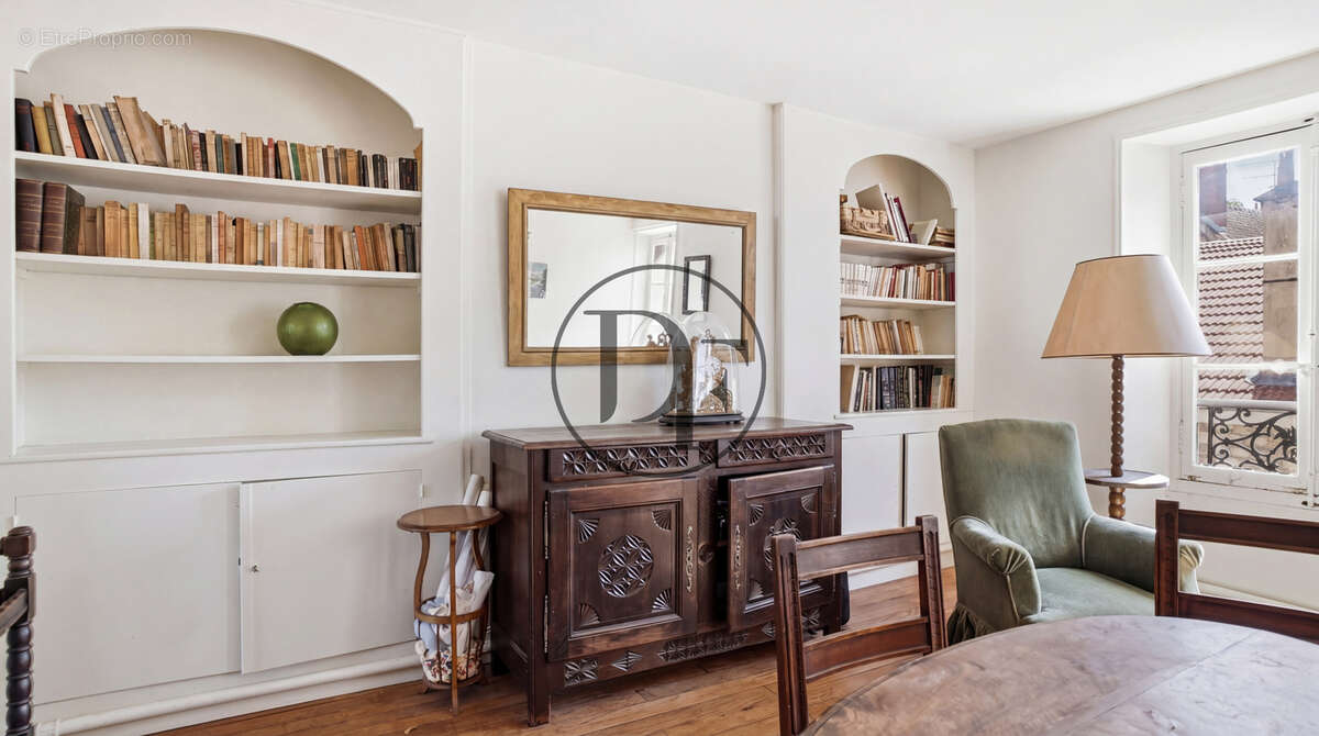Appartement à FONTAINEBLEAU