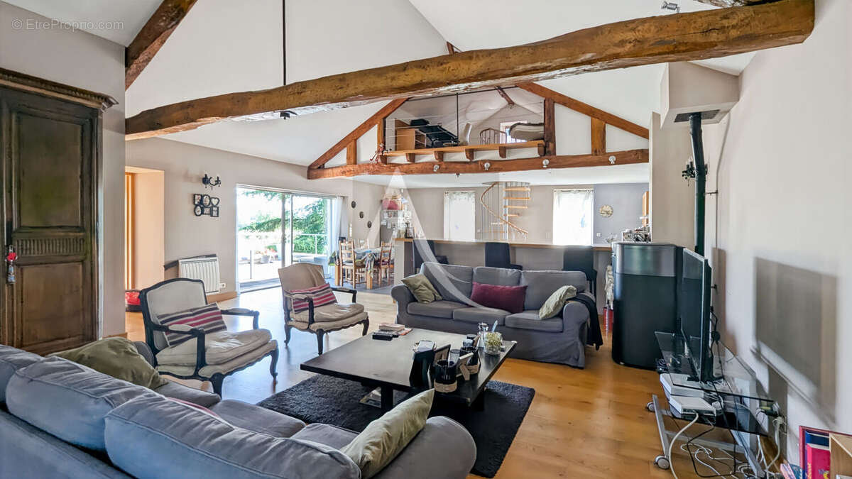 Maison à MONFLANQUIN