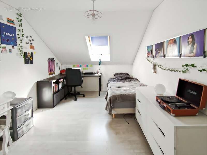 Exclusivite - 02100 gricourt - maison semi-mitoyenne - dpe c - 3 chambres - jardin plein sud - garage - photo 12