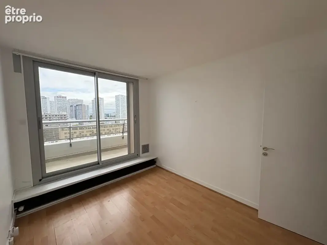 2 pièces - Balcon - parking - photo 4