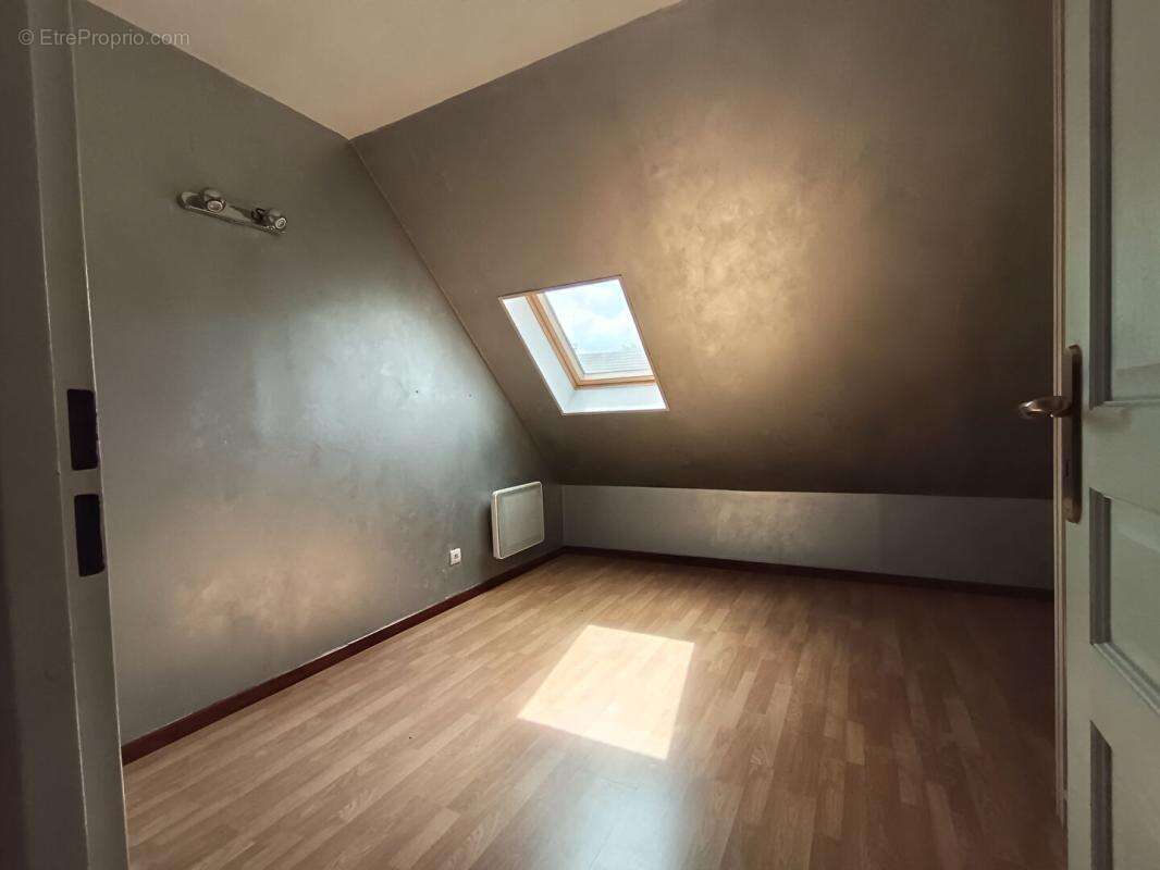 Maison Lamorlaye 5 pièce(s) 101 m2 - photo 11