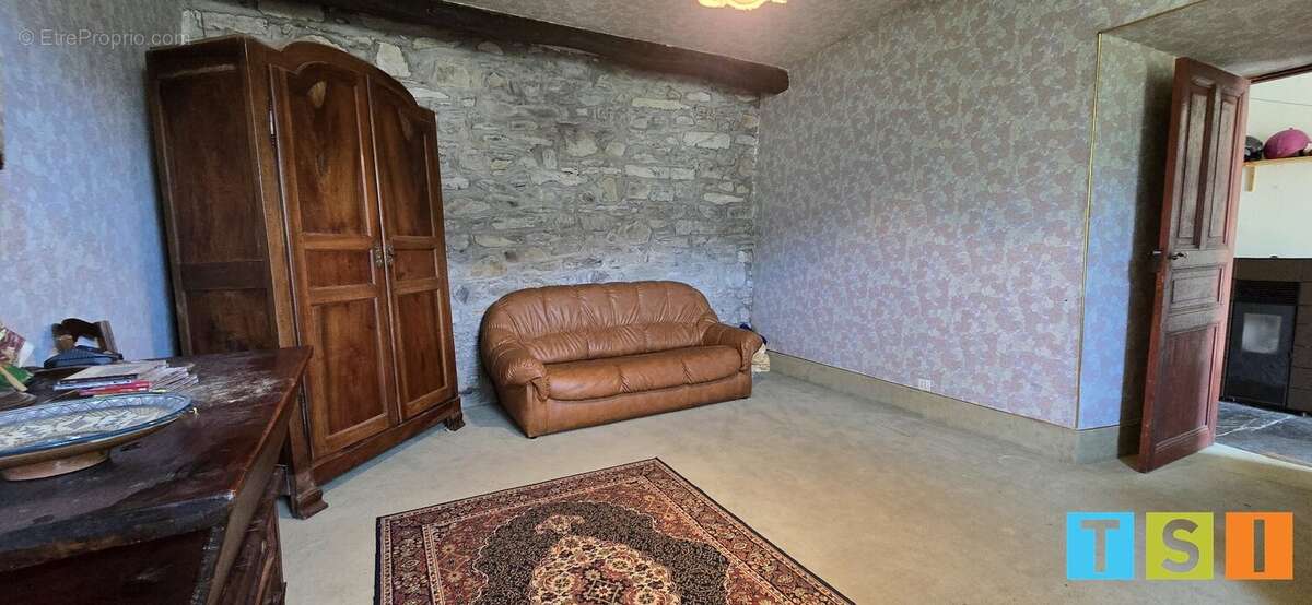 Maison de caractère à rénover  Cazaril-Laspènes - photo 4