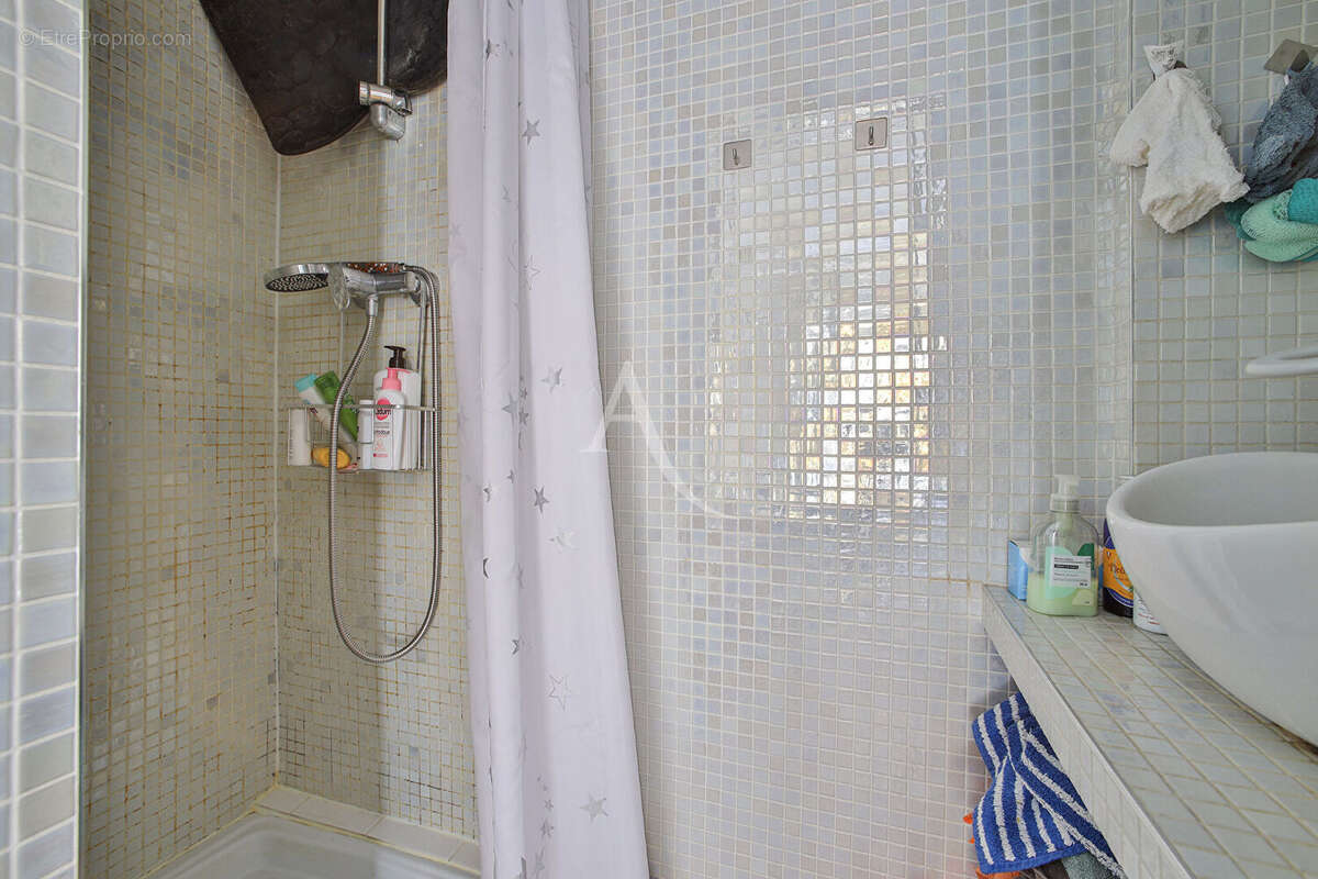 2 Pièces 34 M² -Immeuble Pierre de Taille PARIS 12 - photo 8