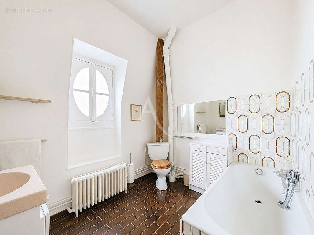 Appartement 4 pièces de 90 m² - Saint-Germain-en-Laye, quartier Alsace - photo 7
