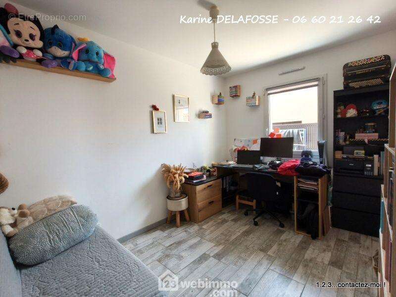 Maison 76 m² à Nesmy  - photo 16