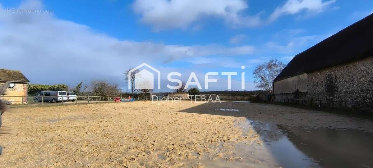 Photo 2 - Maison à CHATEAUNEUF-EN-THYMERAIS