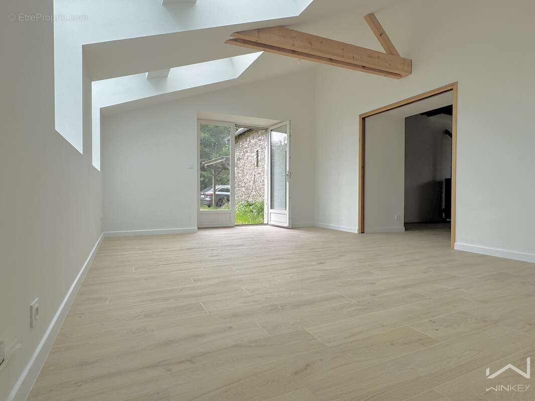 Maison à SERVON-SUR-VILAINE