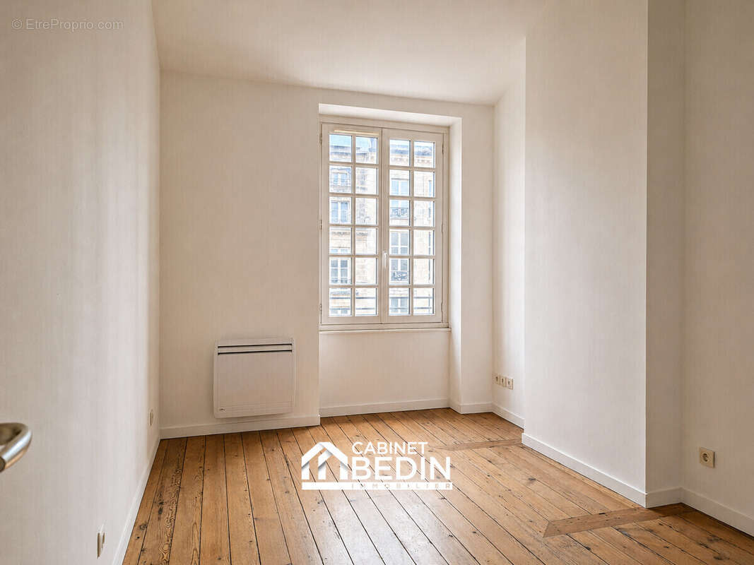 Appartement à BORDEAUX