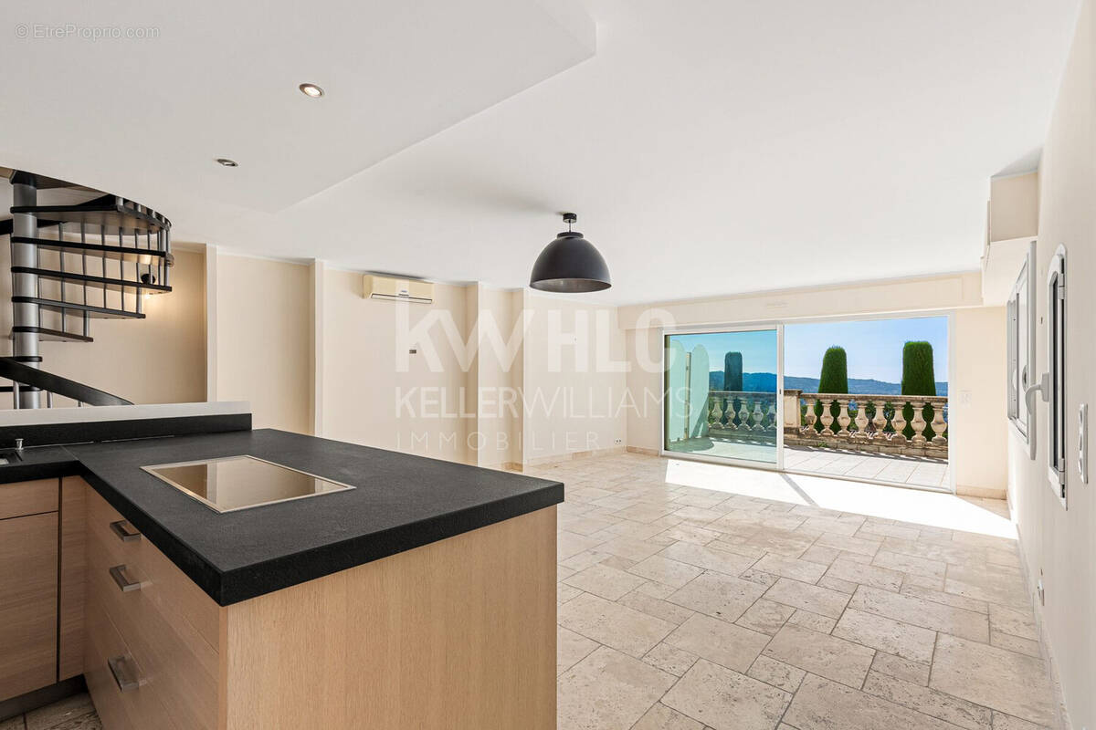 Appartement 157 m² à Grasse  - photo 3