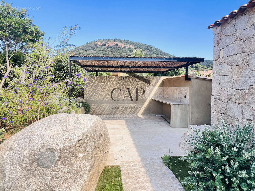 Villa individuelle en pierres type bergerie avec piscine Lecci sainte lucie de Porto Vecchio - photo 7