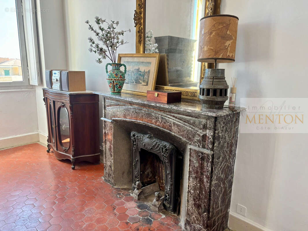 Appartement à MENTON